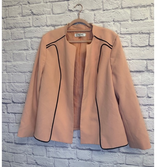 Jones studo separates | Clothes desgn, Plus fashon, Fashon trends